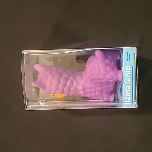 New Llama lamp - Picture 2 of 4